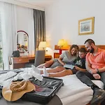 Horizont Hotel 4*